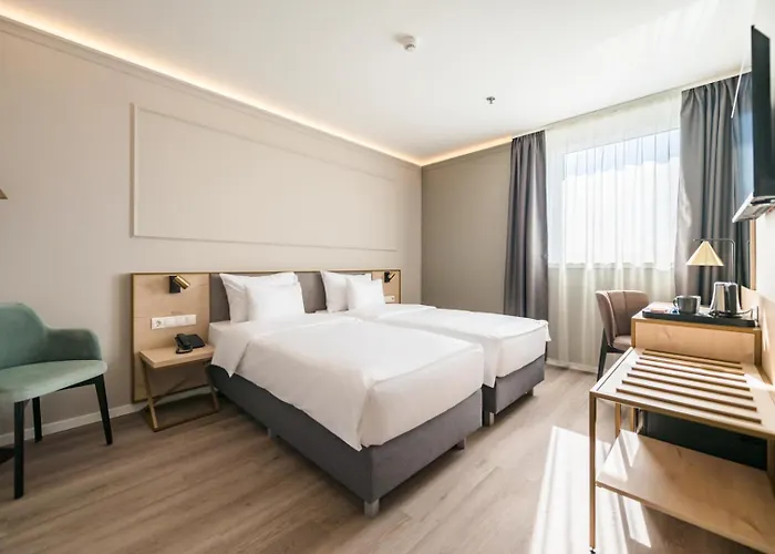 Expo Tower By Mellow Mood sAlbergo